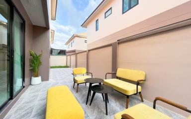 The Lake - 3 Bed 3 Bath Sigle 2 - storey house (A25)