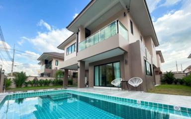 The Lake - 3 Bed 3 Bath Sigle 2 - storey house (A25)