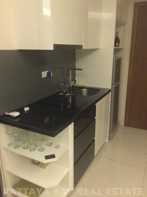 C- View Condominium For Rent in Pratumnak