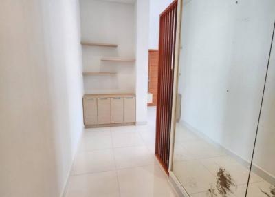 2 Bed 2 Bath 58 SQ.M  UR Thonglor Soi 13