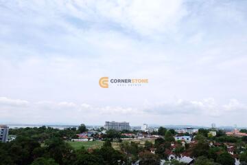 1 bedroom Condo in The Riviera Wong Amat Beach Wongamat