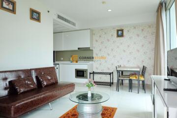 1 bedroom Condo in The Riviera Wong Amat Beach Wongamat