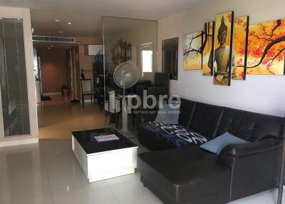 Pattaya Heights Condo for Rent in Phratamnak