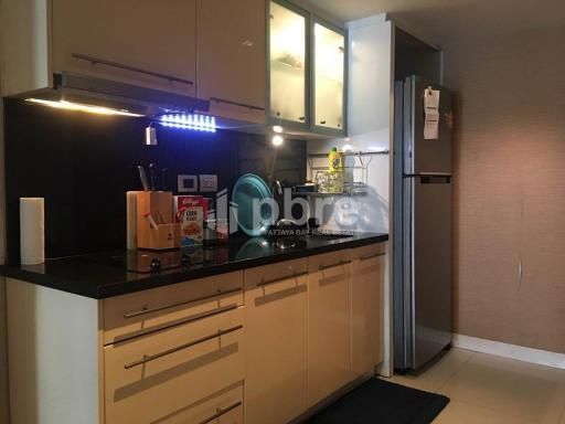 Pattaya Heights Condo for Rent in Phratamnak