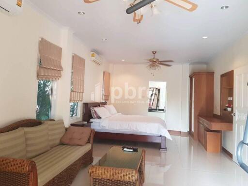 Pattaya Lagoon House for Rent in South Pattaya