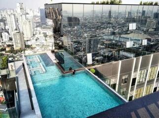 Knightsbridge Prime Sathorn