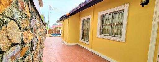 Three Bedrooms House For Rent in Pattaya