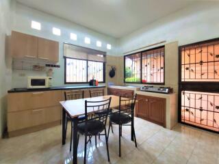 East Pattaya 3 Beds House for Rent