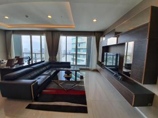 Menam Residences