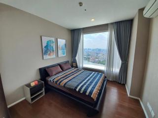 Menam Residences