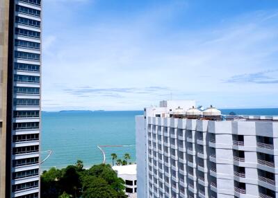 Studio at Northpoint Condo for Rent in Pattaya