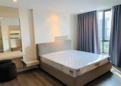 The Room Sukhumvit 40