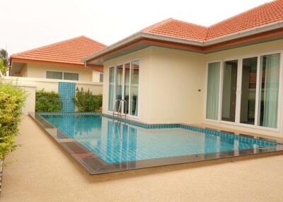 Modern Pool Villa for Rent in East Pattaya
