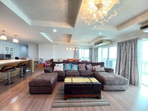 4Bedrooms For Rent at North Pattaya