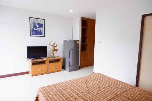 Available Studio For Rent at Diana Condo