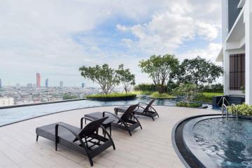 Menam Residences