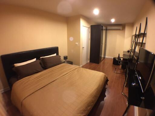 Condo One X Sukhumvit 26