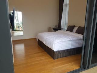 Siamese Exclusive Sukhumvit 31