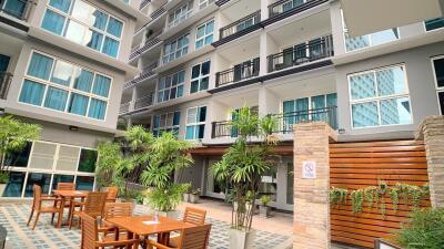 Best Condo Avenue Residence for Rent
