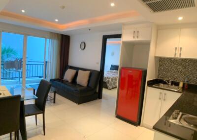 Best Condo Avenue Residence for Rent