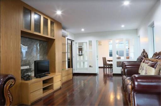 Single House in Sathorn