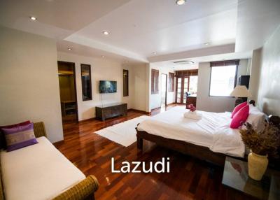 4 Bed 5 Bath 440 SQ.M Townhouse at Sukhumvit 39