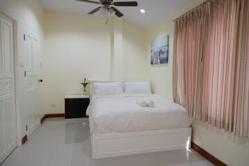 Pool Villa House for Rent in South of Pattaya