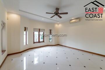 Foxlea Villa House for sale in East Pattaya, Pattaya. SH14433