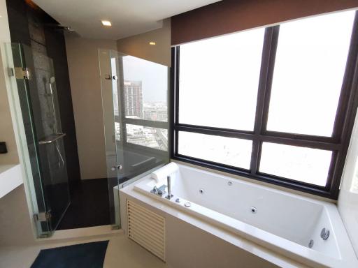 For RENT : Rhythm Sukhumvit 44/1 / 2 Bedroom / 2 Bathrooms / 68 sqm / 50000 THB [10818997]