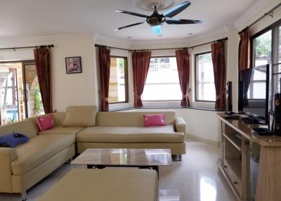 5 Bedrooms House for Rent in Central Pattaya