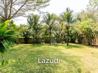 Private 4 Bed Pool Villa on Large Land For Sale in Hin Lek Fai