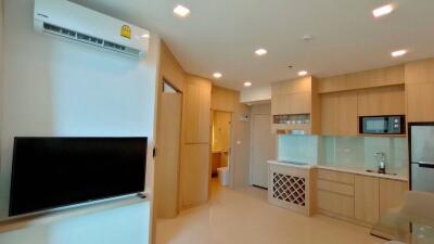 City Garden Tower Condo for Rent