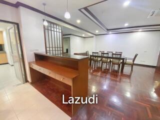 3 Bed 3 Bath 260 SQ.M Prompong Mansion