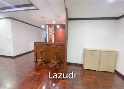 3 Bed 3 Bath 260 SQ.M Prompong Mansion