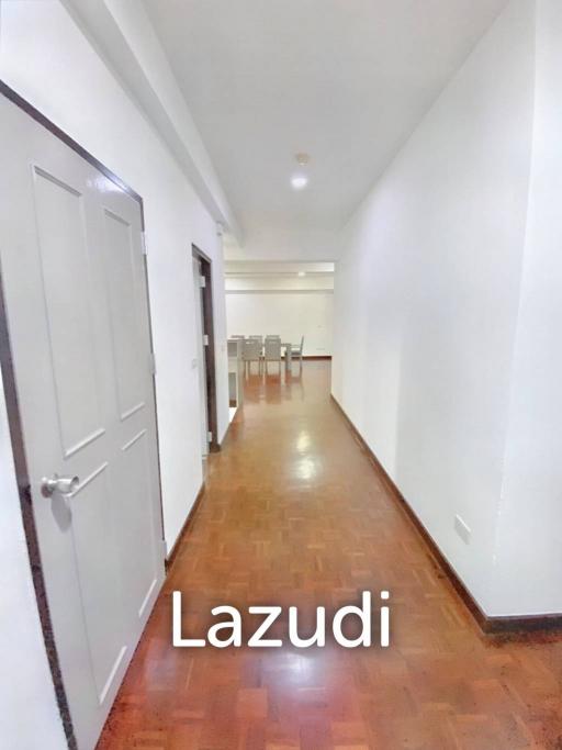 3 Bed 3 Bath 250 SQ.M Prompong Mansion