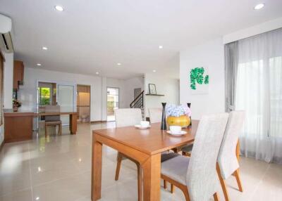 Modern 3 Bedroom House to rent at Ton Pao