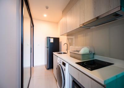 For SALE : Life Asoke / 1 Bedroom / 1 Bathrooms / 30 sqm / 4800000 THB [S11669]