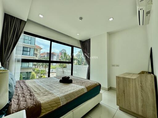 Condo for sale 2 bedroom 55 m² in Siam Oriental Plaza, Pattaya