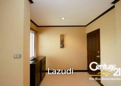 Beautifully Furnished 2 Bed Condo