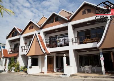 Corrib Village House for sale and for rent in Pratumnak Hill, Pattaya. SRH11038