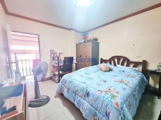 3 Bedrooms House East Pattaya H010789