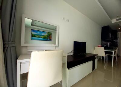 Studio for Rent at Cosy Beach View Condo