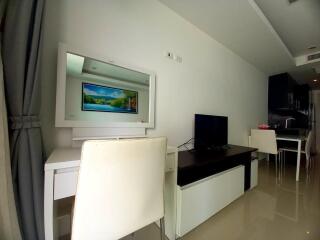 Studio for Rent at Cosy Beach View Condo