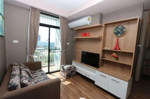 2 bedroom condo to rent at The Treasure Condominium