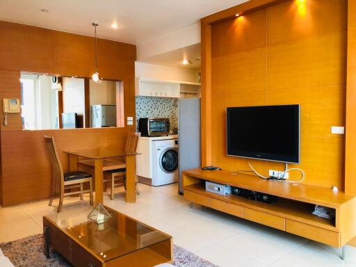 For SALE : Manhattan Chidlom / 1 Bedroom / 1 Bathrooms / 58 sqm / 7250000 THB [S11693]