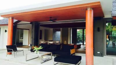 Private Luxurious Villa in Cherngtalay