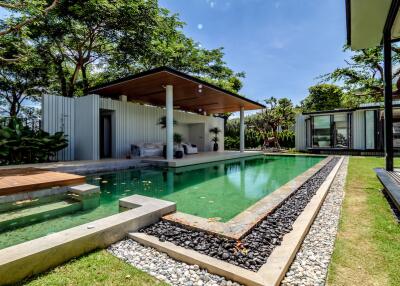 New luxury pool villa in Cherngthalay