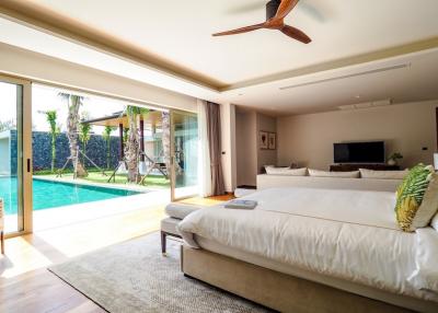 Hillside Luxury Pool Villa