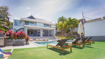 Sea View Patong Villa 5 Bedrooms