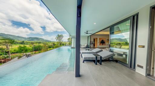 4 Bedrooms Villa with a Mountain View